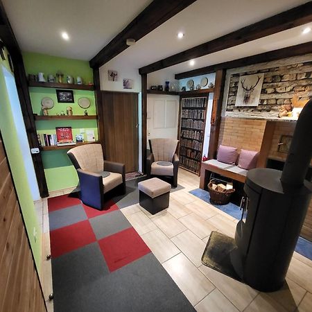 Monteur- Und Ferienwohnung Waldrauschen Fehrenbach Dış mekan fotoğraf