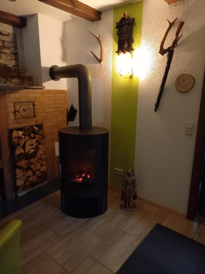 Monteur- Und Ferienwohnung Waldrauschen Fehrenbach Dış mekan fotoğraf