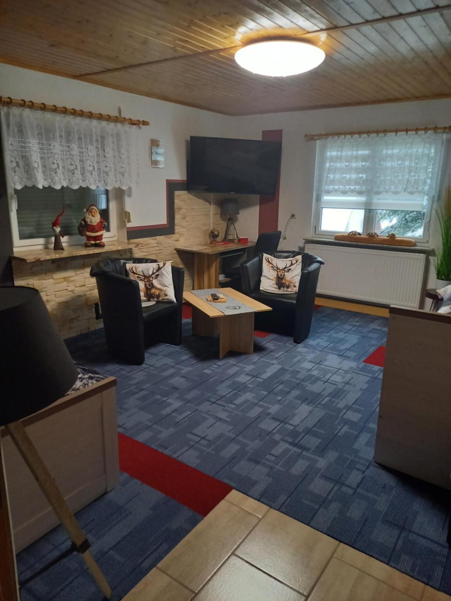 Monteur- Und Ferienwohnung Waldrauschen Fehrenbach Dış mekan fotoğraf